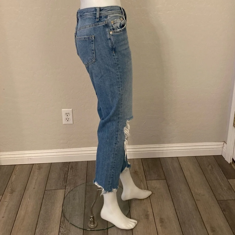 FREE PEOPLE Distressed Maggie Straight Jeans 26 Cropped Light Stone Fray Rip